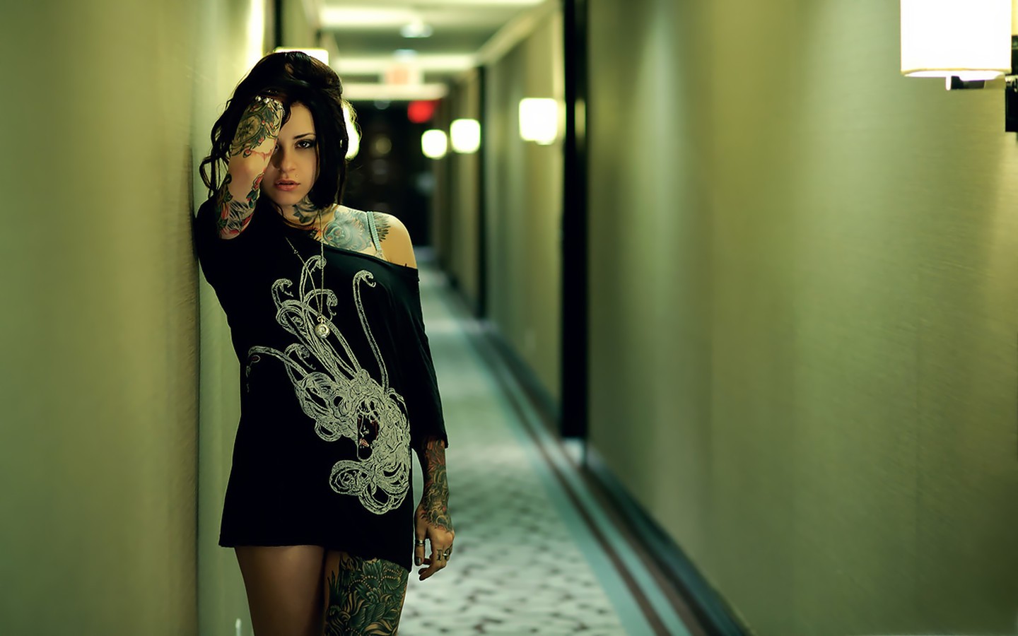 Sassy girls in Aomyn