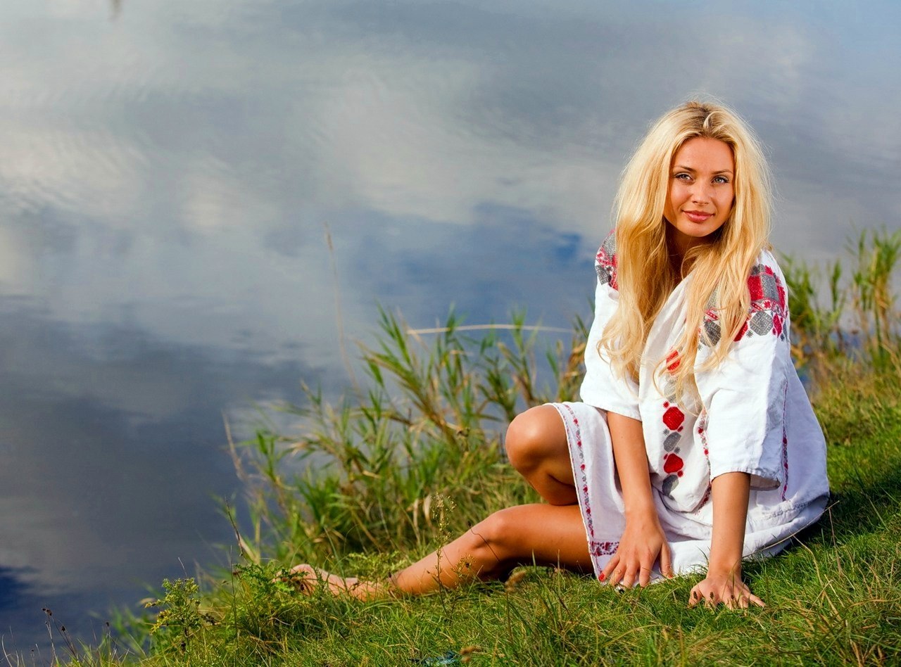 Sexy girl Slavic girls in Aomyn